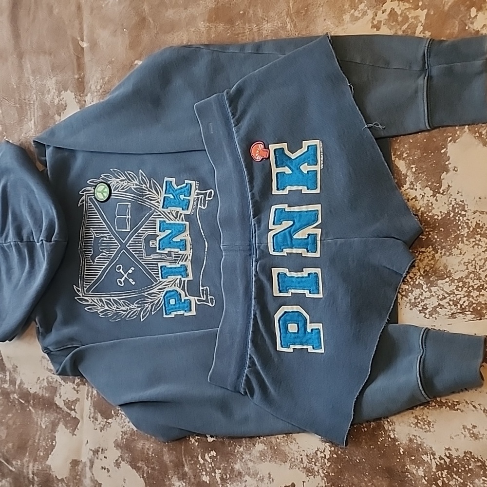 Hard to find set. Pink VS hooded zip-up sweatshirt and matching shorts.Size: L/S
